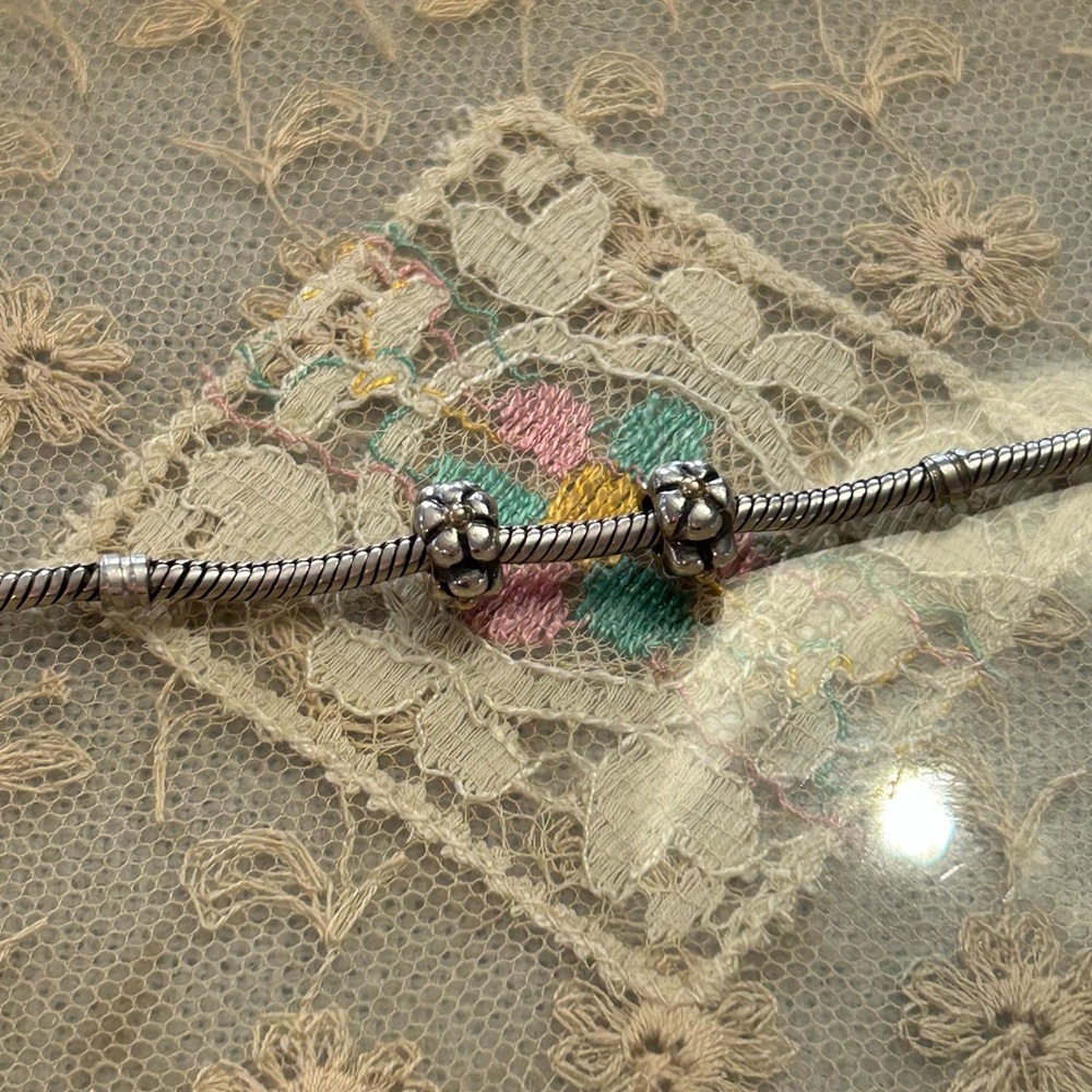 Pandora retired daisy flower spacer beads sterling silver 14k accents 925 ALE - Picture 4 of 7